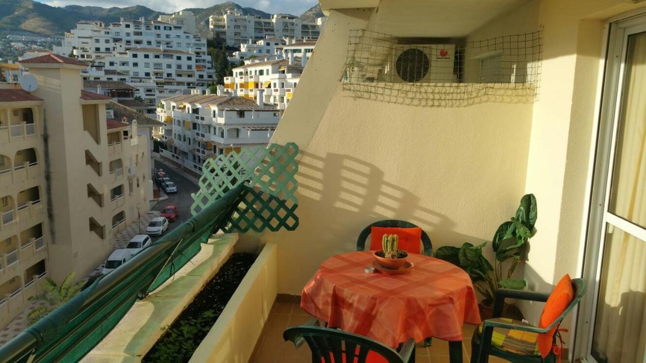 Atico 3 Habitaciones Benalmadena Costa Con Jacuzzi Y Barbacoa Privado Luaran gambar